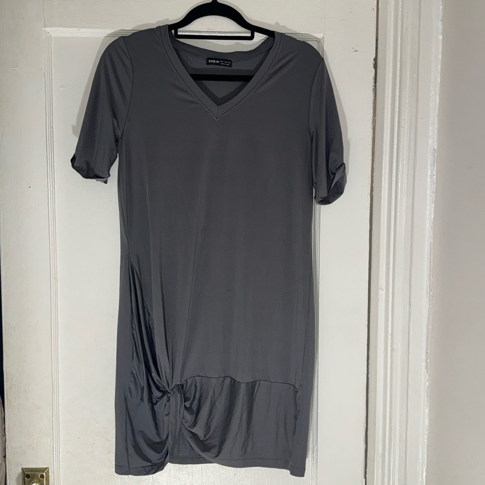 SHEIN Women’s V Neck Short Sleeve Dress